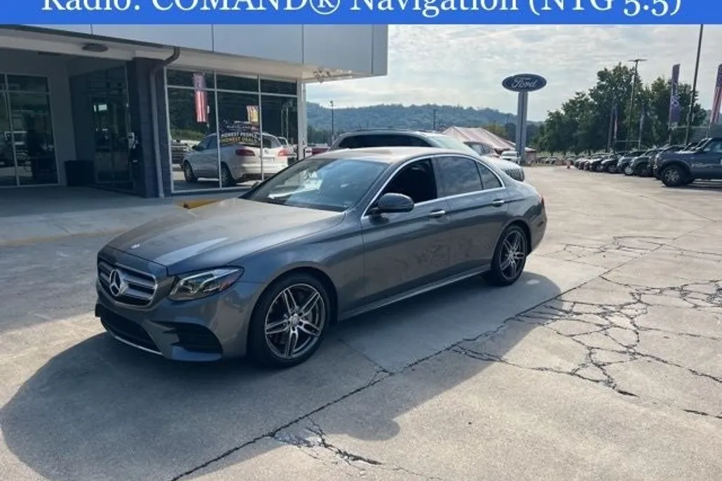 2017 Mercedes Benz E 300 photo 1