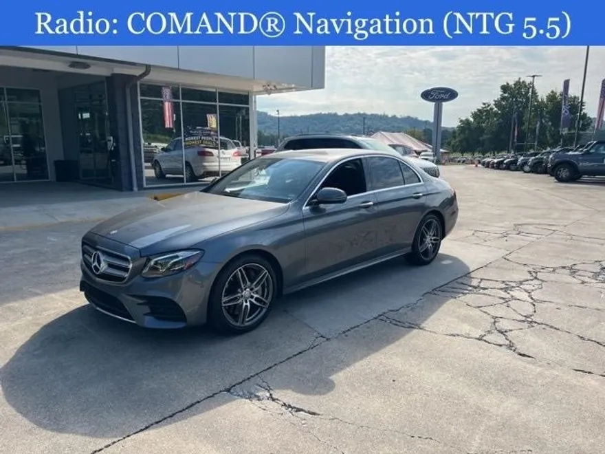 2017 Mercedes Benz E 300 photo 1