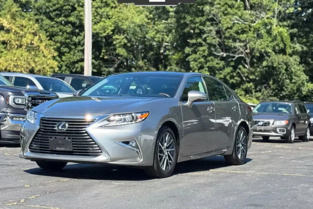 2018 Lexus ES 350 photo 1