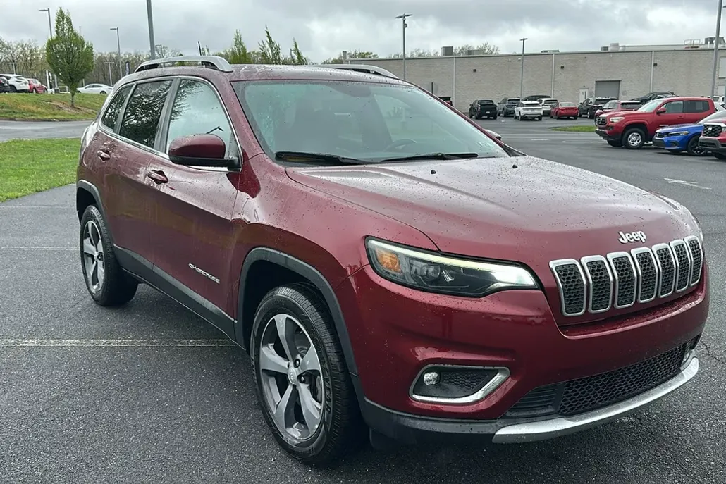 2019 Jeep Cherokee Limited photo 1