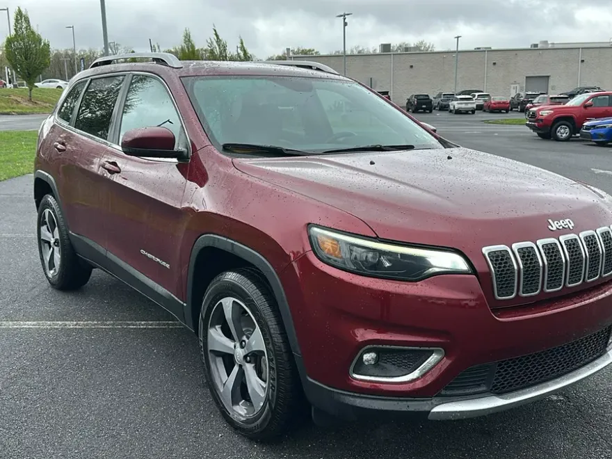 2019 Jeep Cherokee Limited photo 1