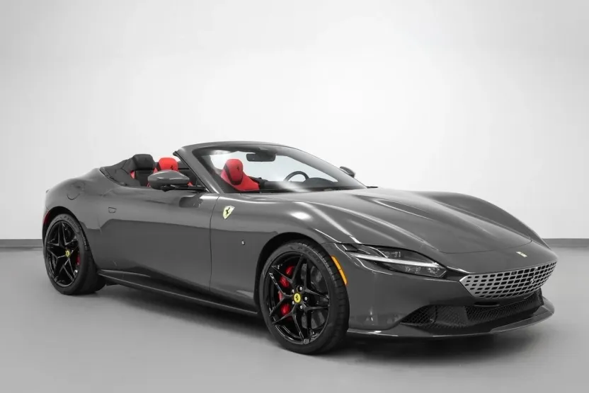 2025 Ferrari Roma Spider photo 1