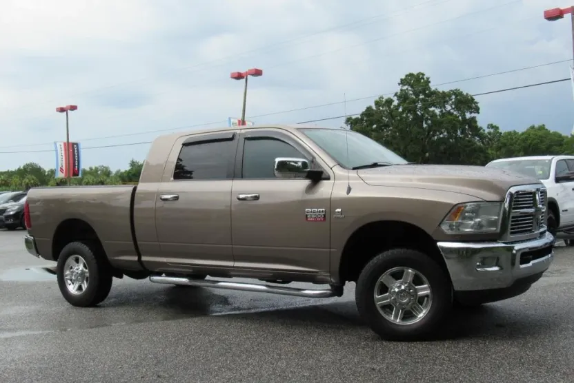 2010 Ram 2500 Laramie photo 1