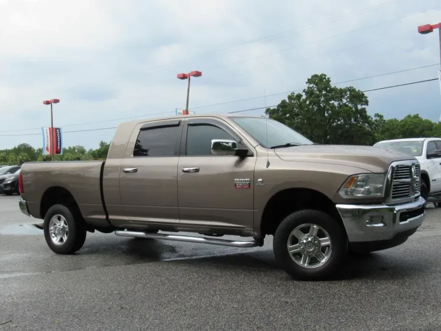 2010 Ram 2500 Laramie photo 1