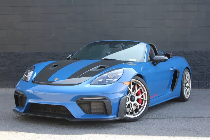 2024 Porsche Boxster Spyder photo 1
