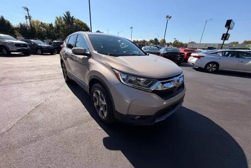 2017 Honda CR-V EX-L photo 1