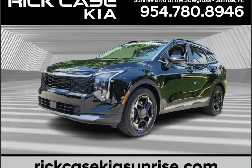 2026 Kia Sportage EX photo 1