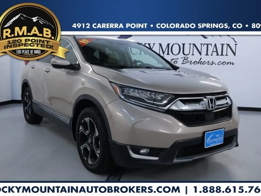 2017 Honda CR-V Touring photo 1