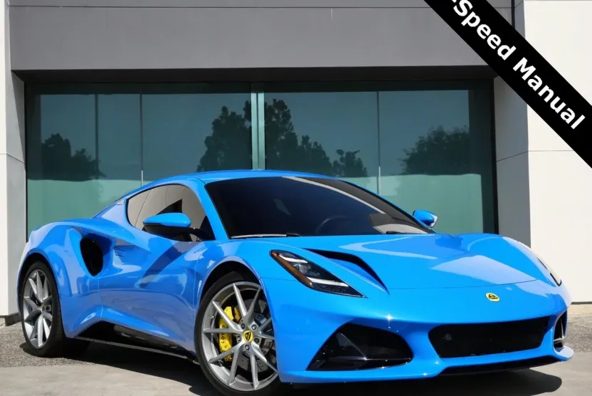 2024 Lotus Emira First Edition photo 1