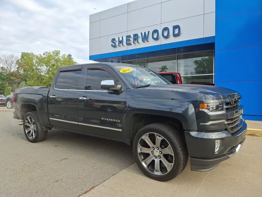 2018 Chevrolet Silverado 1500 LTZ photo 1