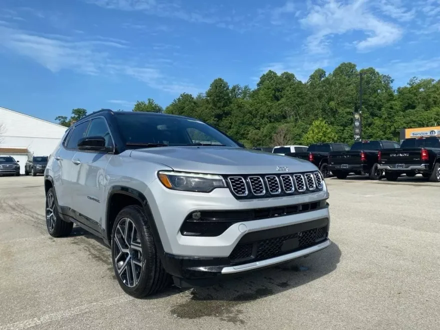 2025 Jeep Compass Limited photo 1