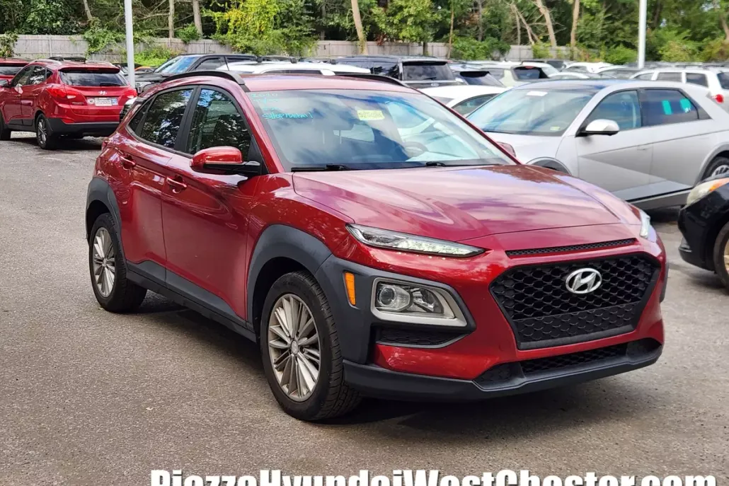 2020 Hyundai Kona SEL photo 1