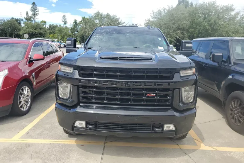2022 Chevrolet Silverado 2500HD LTZ photo 1