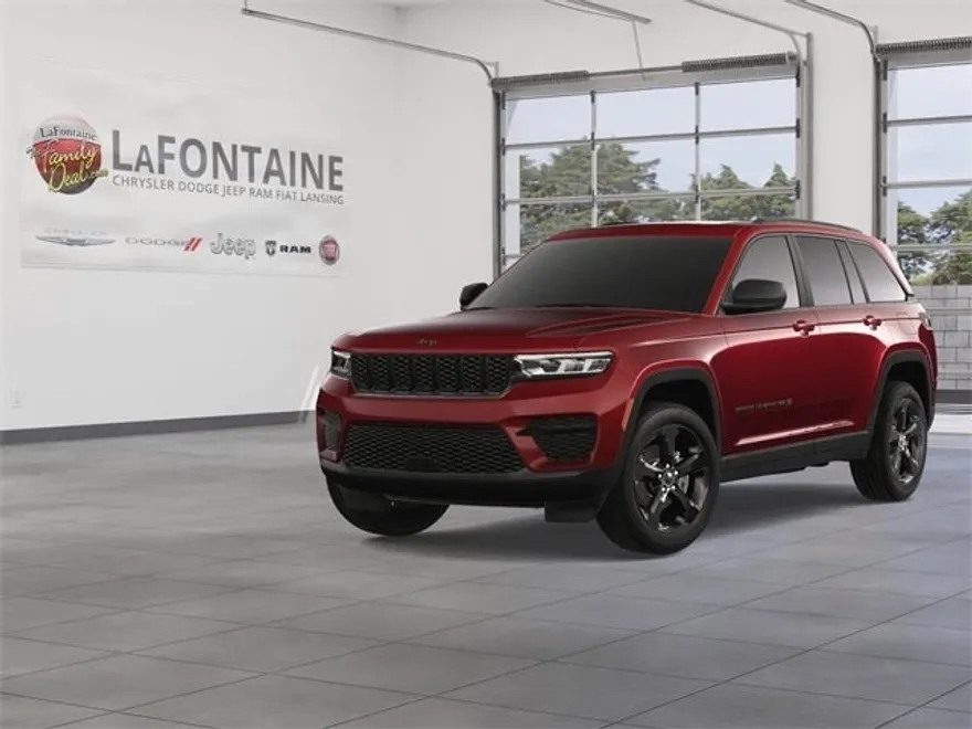 2025 Jeep Grand Cherokee Altitude photo 1