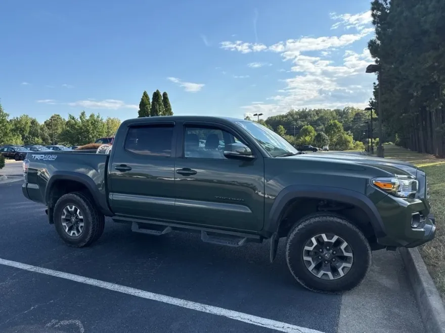2021 Toyota Tacoma TRD Off-Road Double Cab photo 1