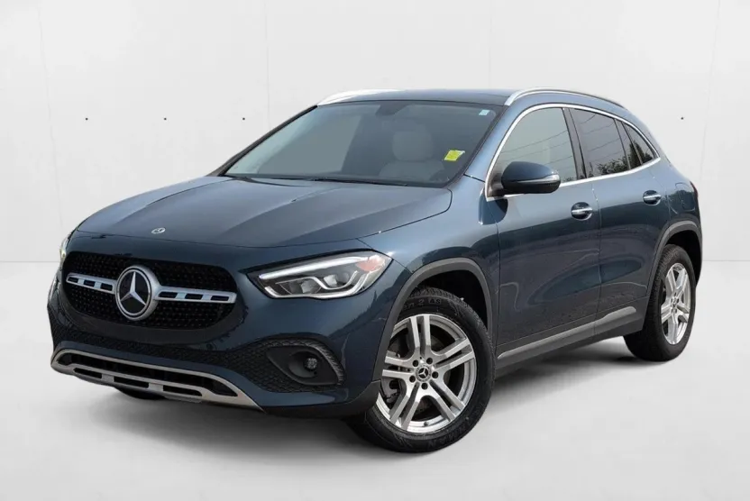 2023 Mercedes Benz GLA 250 photo 1