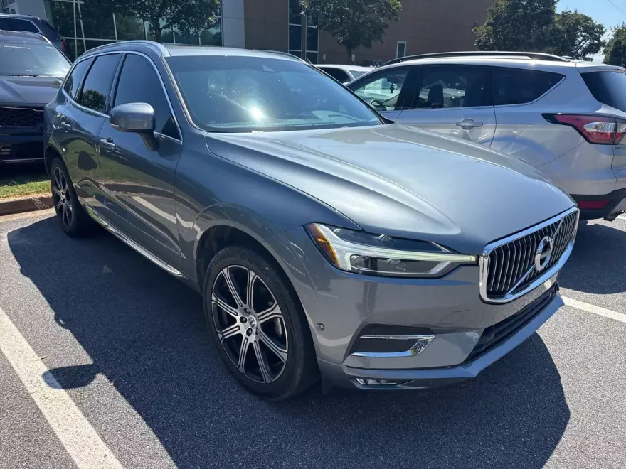 2018 Volvo XC60 T5 Inscription photo 1