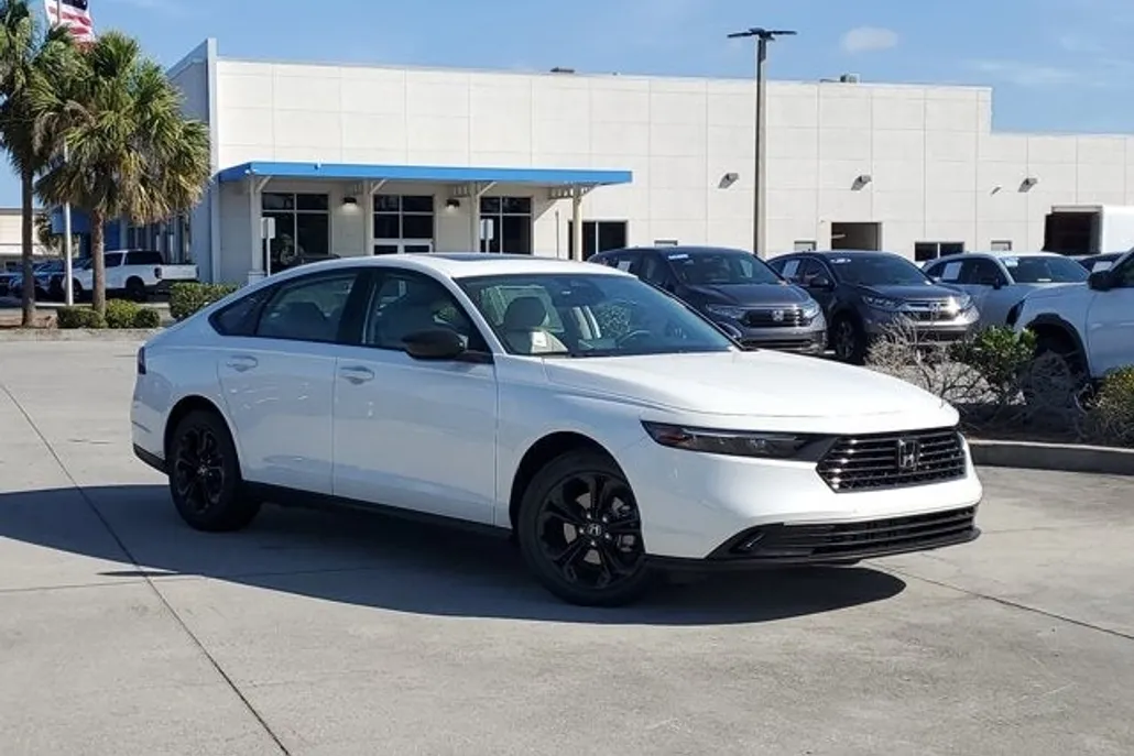 2025 Honda Accord SE photo 1