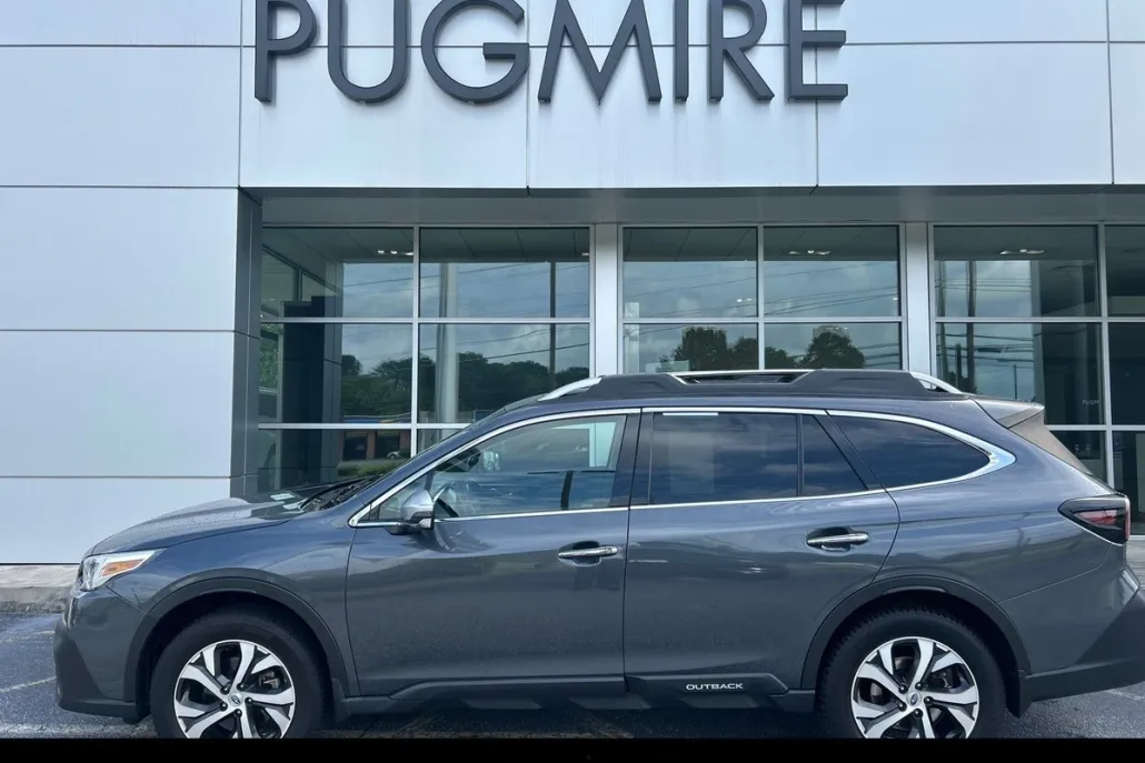 2021 Subaru Outback Touring XT photo 1