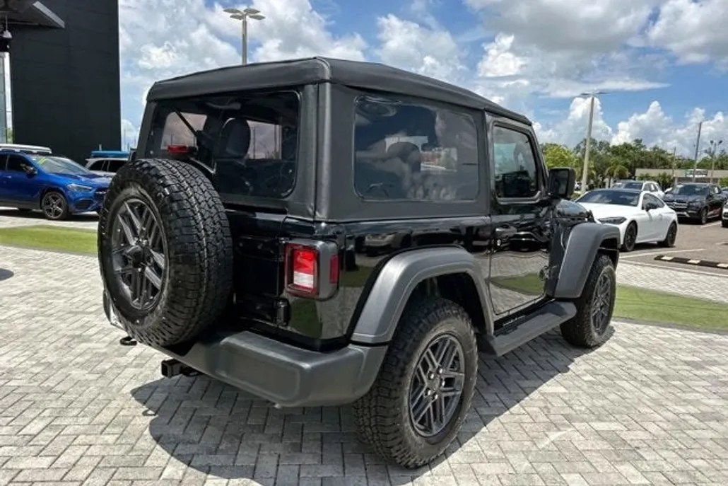 2025 Jeep Wrangler Sport S photo 1