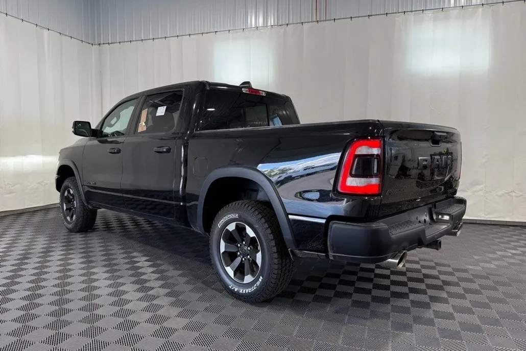 2024 Ram 1500 Rebel photo 1