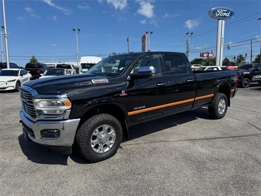 2022 Ram 2500 Laramie photo 1