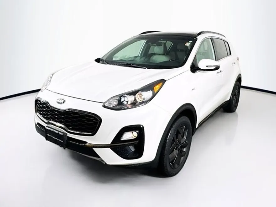 2020 Kia Sportage S photo 1