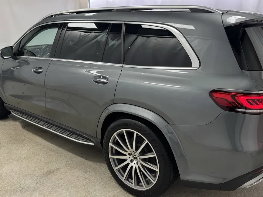 2022 Mercedes Benz GLS 450 4MATIC photo 1