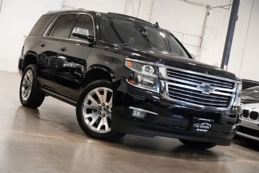 2017 Chevrolet Tahoe Premier photo 1