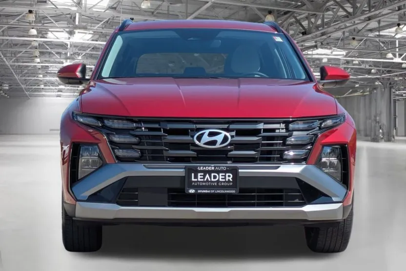 2025 Hyundai Tucson SEL photo 1