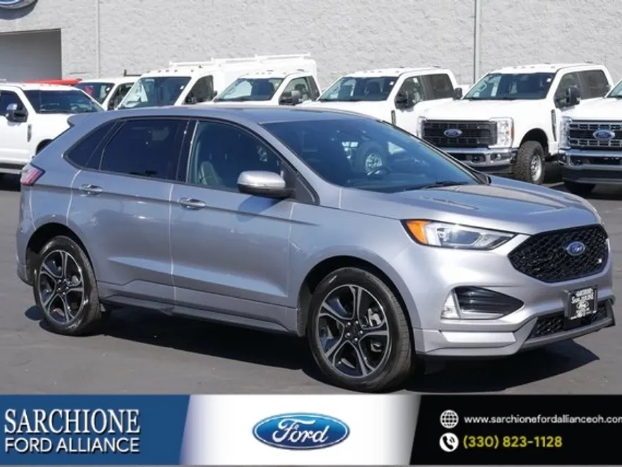2022 Ford Edge ST photo 1