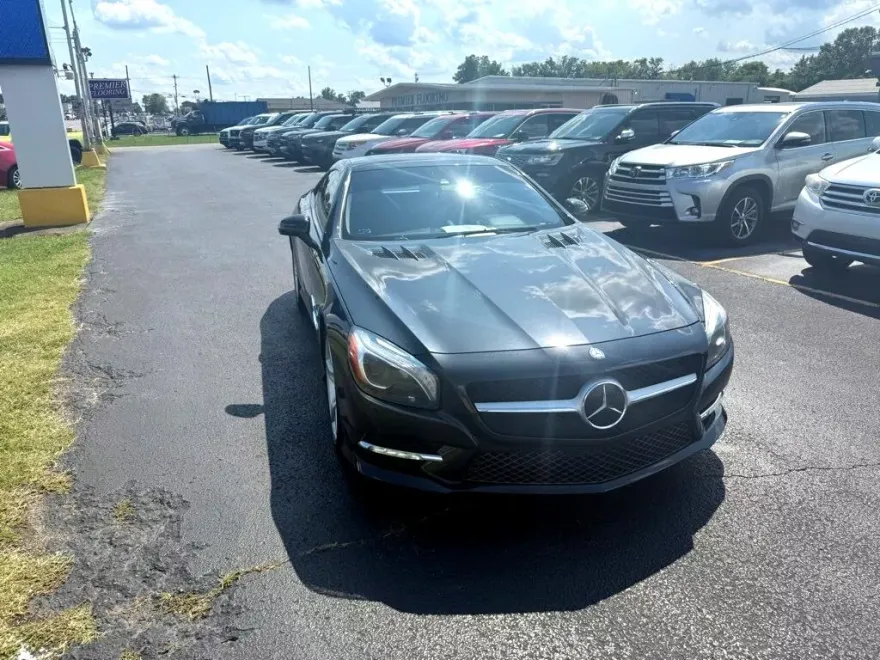 2013 Mercedes Benz SL 550 photo 1