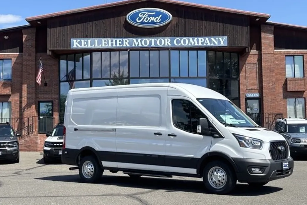 2025 Ford Transit photo 1