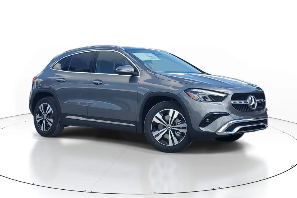 2026 Mercedes Benz GLA 250 photo 1