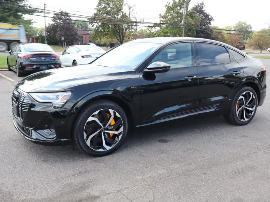 2022 Audi e-tron Sportback S line Premium Plus photo 1