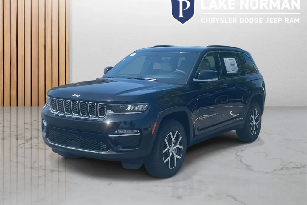 2025 Jeep Grand Cherokee Limited photo 1