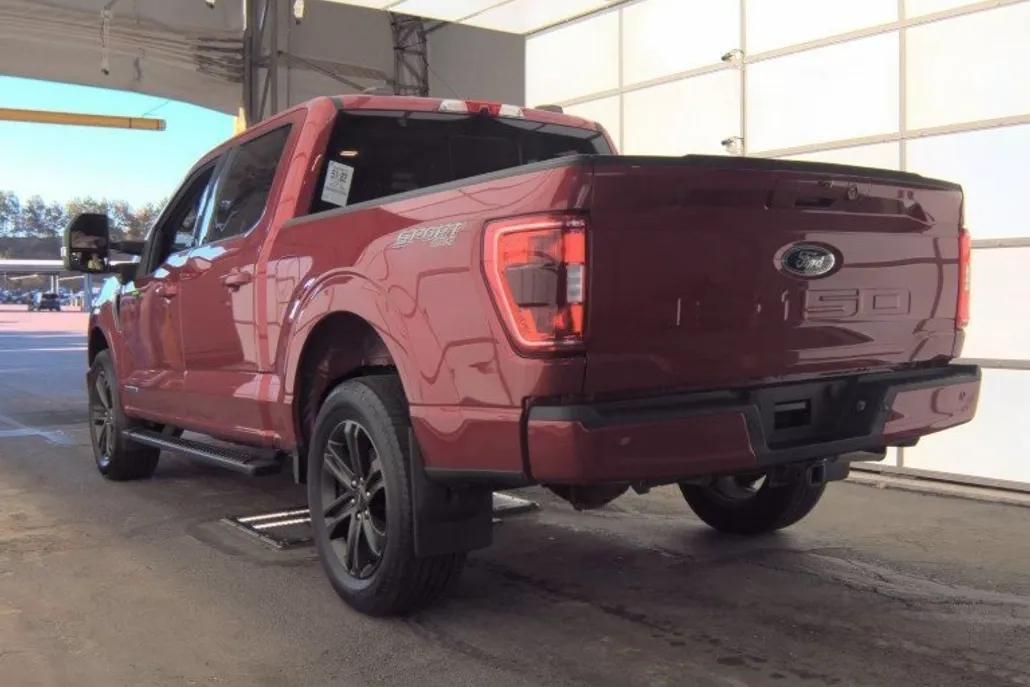 2022 Ford F-150 XLT photo 1