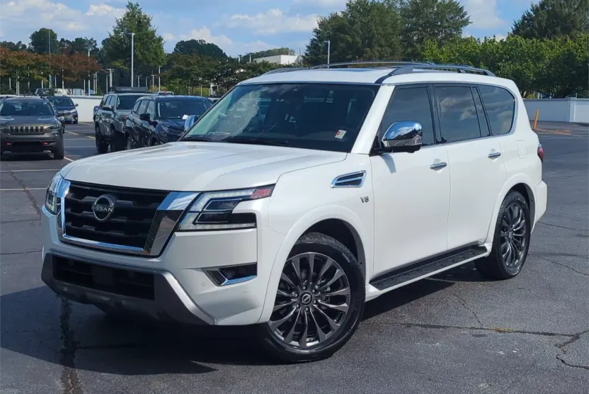 2022 Nissan Armada Platinum photo 1