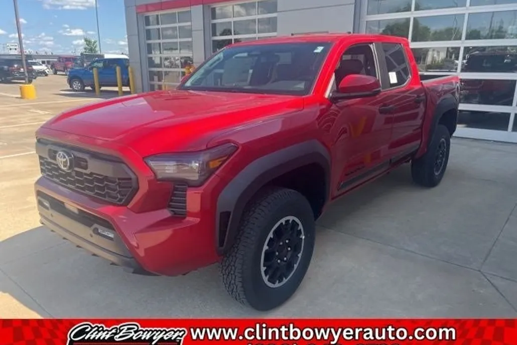 2025 Toyota Tacoma TRD Off-Road photo 1