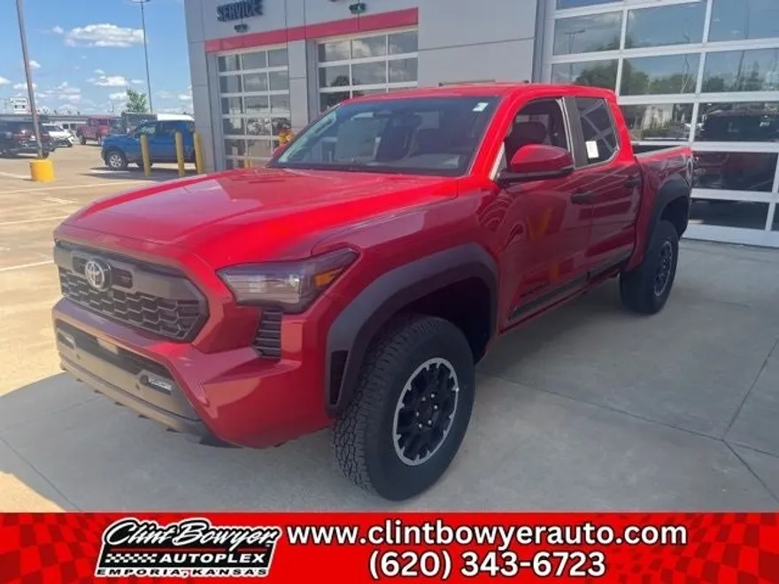 2025 Toyota Tacoma TRD Off-Road photo 1