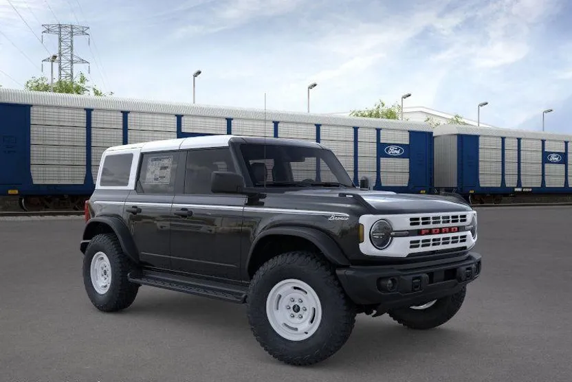 2025 Ford Bronco Heritage First Edition photo 1