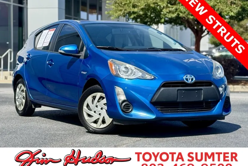 2015 Toyota Prius C One photo 1