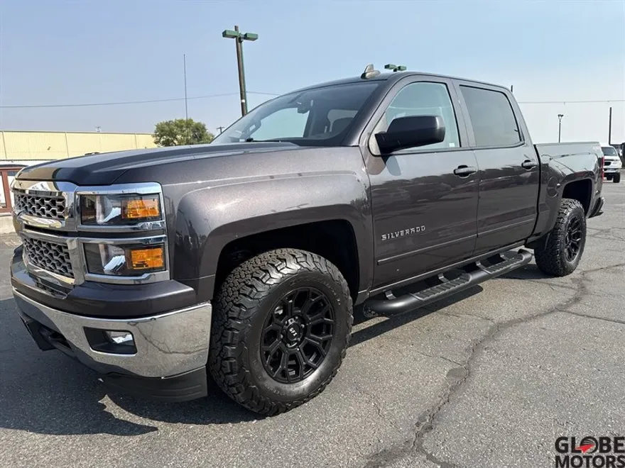 2015 Chevrolet Silverado 1500 LT photo 1