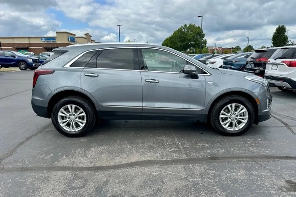 2021 Cadillac XT5 Luxury photo 1