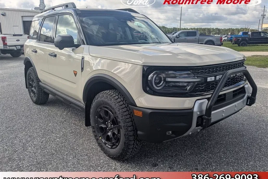 2025 Ford Bronco Sport Badlands photo 1