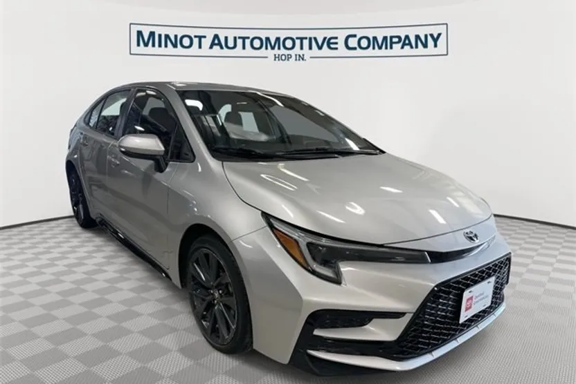2024 Toyota Corolla Hybrid SE photo 1