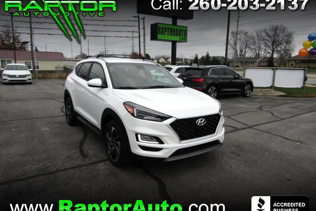 2020 Hyundai Tucson Sport photo 1