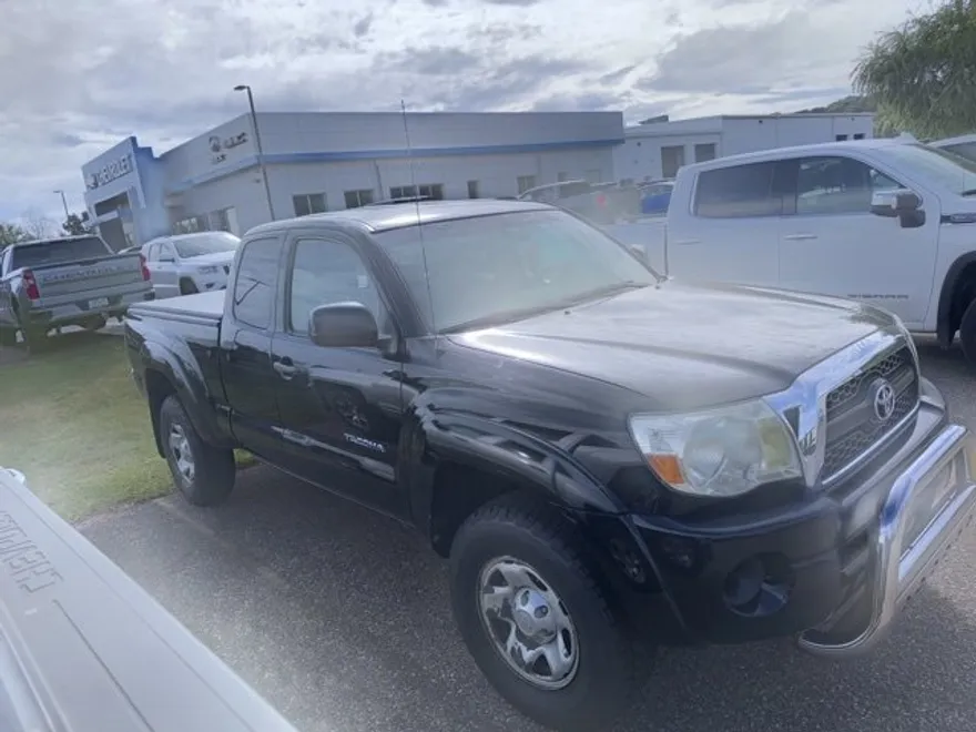 2011 Toyota Tacoma 4x4 Access Cab photo 1
