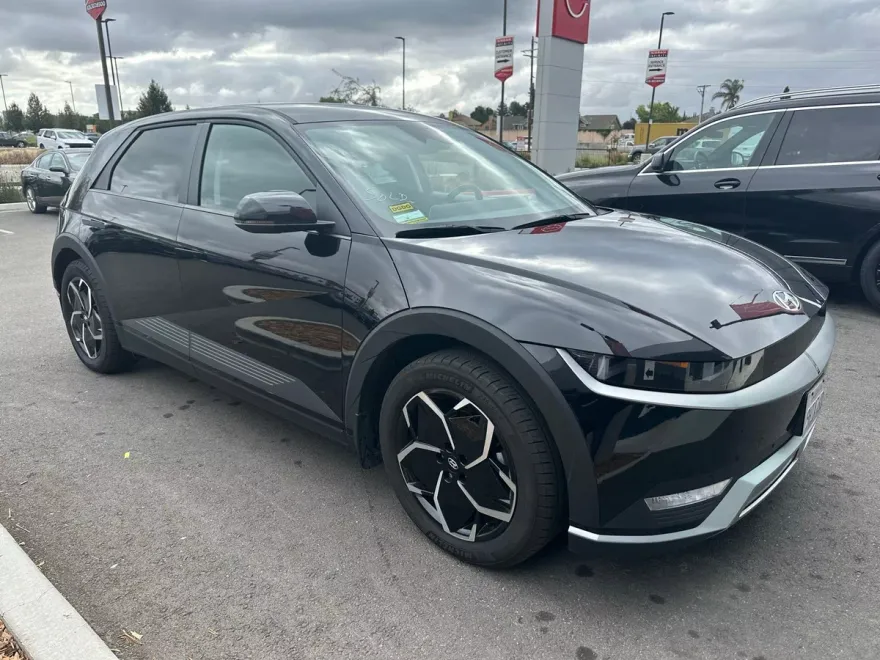 2023 Hyundai Ioniq 5 SEL photo 1