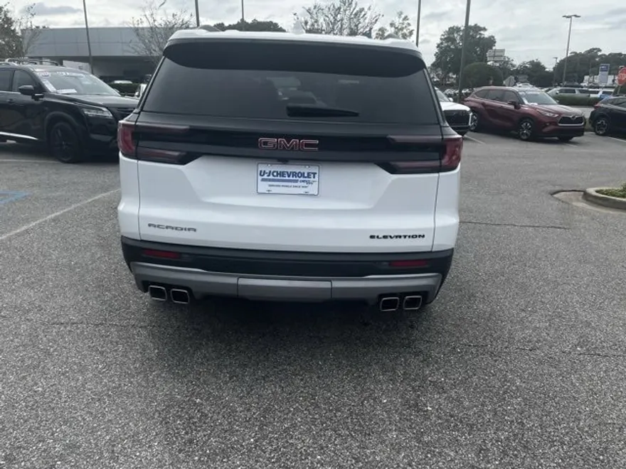 2025 Gmc Acadia Elevation photo 1
